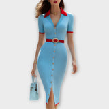 Sina - Elegantes, enges Kleid mit pastellblauen Streifen