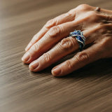 Retro-Goldring mit Wellen-Design
