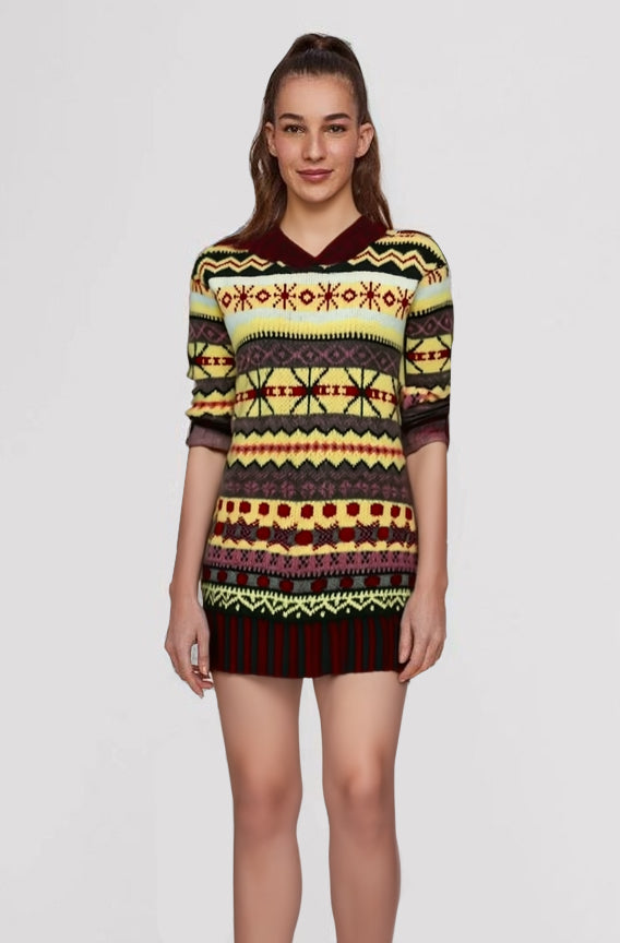 Multicolor patterned hooded sweatshirt with long sleeves, ribbed cuffs and hem