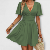 Winslet - Kleid mit Faltengürtel und V-Ausschnitt