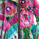 Feminine Charmante floral-pattern puffer jacket, button placket and multicolor fabric