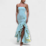 Zuri - Maxikleid mit schulterfreien Trägern und asymmetrischem Saum