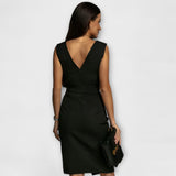 Desi - Kleid mit V-Ausschnitt und Schlitz