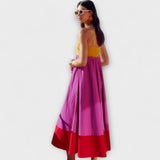 Kleid mit Trägern im Color-Block-Stil