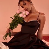 Ophira™ - Elegantes Korsett-Midi-Kleid