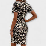 Stylische Kleider mit Leopardenmuster