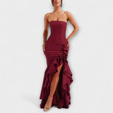 Zuri - Maxikleid mit schulterfreien Trägern und asymmetrischem Saum