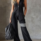 Retro-inspirierter schwarzer ärmelloser Kapuzen-Jumpsuit mit sportlichen Spitzenstreifen