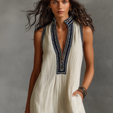 Minimalistischer, ärmelloser Damen-Jumpsuit mit Reißverschluss und Stehkragen, verziert mit Stickereien