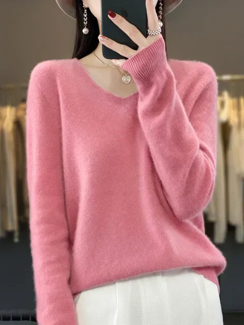 Soft knit pullover sweater in pink, long sleeves, V-neckline