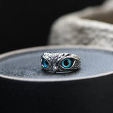 Opal-beschmückter verstellbarer Silber-Eulenring