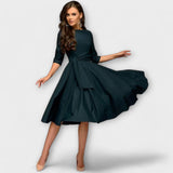 Elegante Swing-Kleider