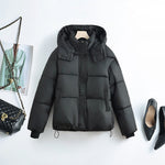 Women’s short quilted jacket with removable collar padding, black