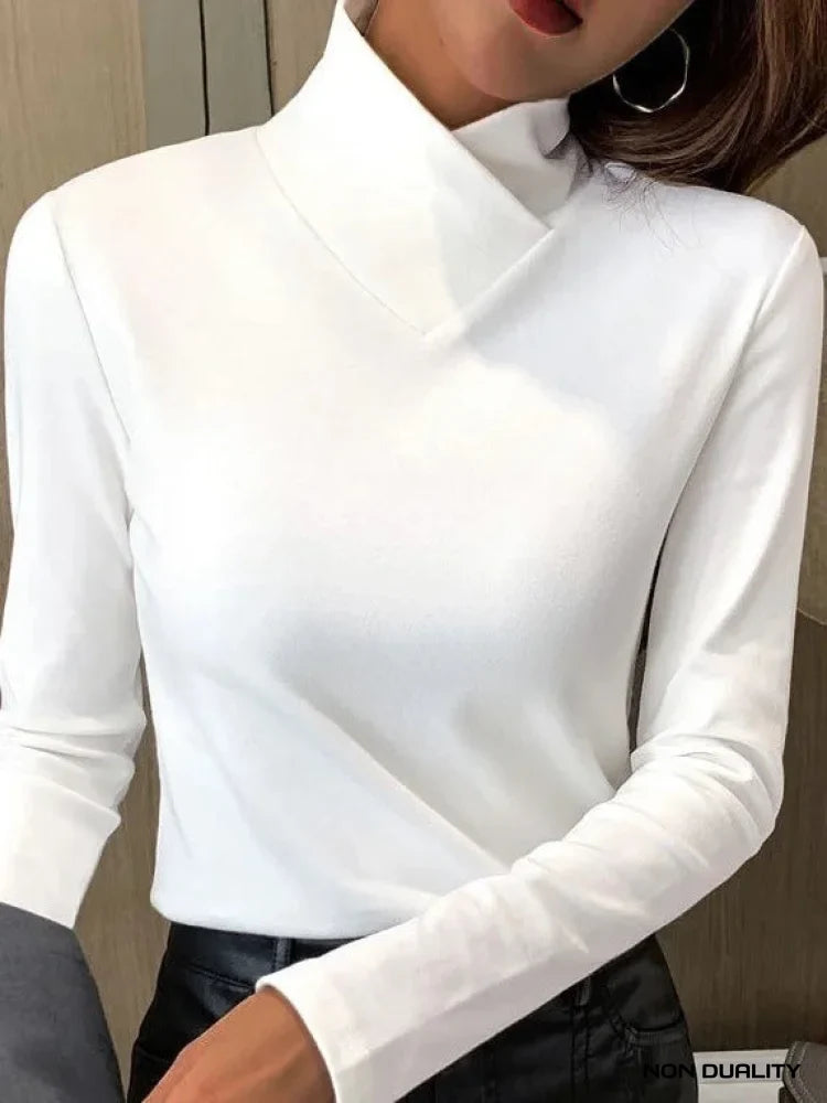 Women’s white roll-neck long-sleeve sweater with V-shaped collar seam