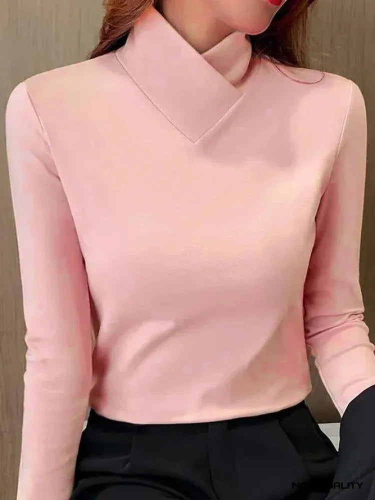 Women’s light pink roll-neck long-sleeve sweater with V-shaped collar
