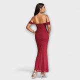 Ione - Figurbetontes Kleid mit schulterfreien und Raffung