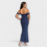 Ione - Figurbetontes Kleid mit schulterfreien und Raffung