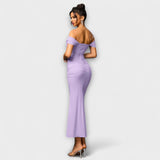 Ione - Figurbetontes Kleid mit schulterfreien und Raffung