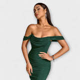 Ione - Figurbetontes Kleid mit schulterfreien und Raffung