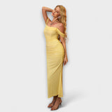 Ione - Figurbetontes Kleid mit schulterfreien und Raffung