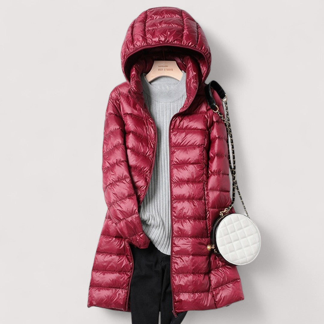 Gerda™ ultralight puffer jacket in burgundy red with full hood and zipper