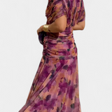 Eryzziah – Elegante Roben mit Blumenmustern
