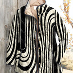 Women's quilted casual jacket with black and white wavy stripe geometric pattern, snap front