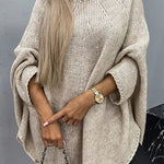 Women’s round-neck knit sweater, light beige, long sleeves and loose fit