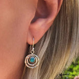 Boho Saturn Ohrringe: Türkis & Gold