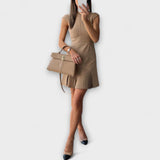 Élise - Mini-Kleid mit von der Armee inspiriertem Patchwork und hohem Kragen