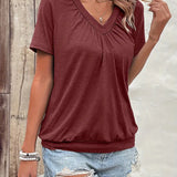 Hilda™ - Unifarbenes V-Ausschnitt-T-Shirt