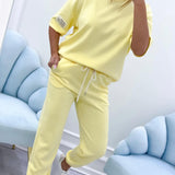 Damen Relaxed Outfit: Set aus solidem Oberteil und Hose