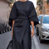 Lissey - Minimalistisches Gürtel-Luxuskleid