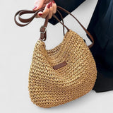 Kathy | Elegante Schultertasche mit verstellbaren Trägern