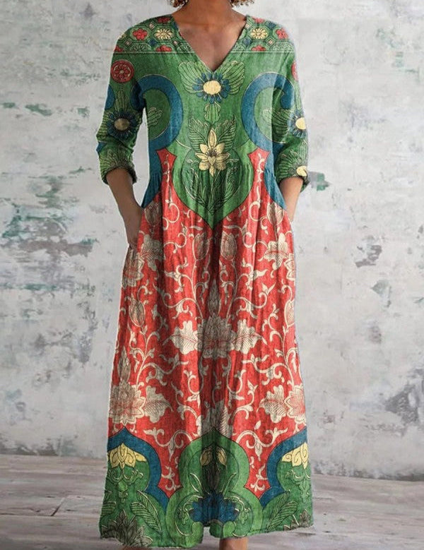 Vintage floral maxi dress with multicolor paisley print, V-neck and 3/4 sleeves
