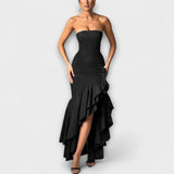 Zuri - Maxikleid mit schulterfreien Trägern und asymmetrischem Saum