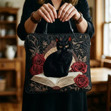 Sac Artisanal Matelassé - Schwarze Katze auf Büchern