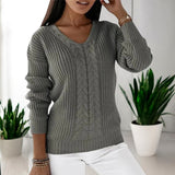 Gray classic knit sweater with V-neck and textured cable pattern, 3/4 sleeves