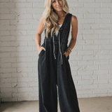 Entspannt geschnittene, gefaltete Denim-Jumpsuit mit Kordelzug