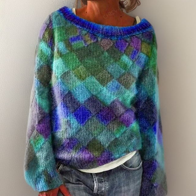 Loose-fit pullover sweater with multicolor diamond pattern and crew neckline