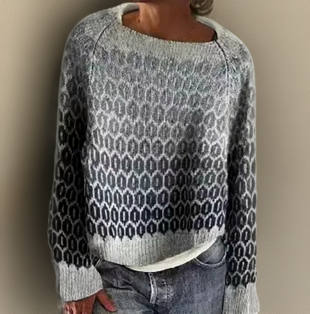 Marisse relaxed-fit grey knit pullover with crew neck and geometric pattern