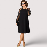 Helena | Schwarzes Kleid mit Spitze
