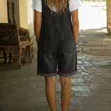 Entspanntes Shorts-Jumpsuit mit verstellbaren Trägern