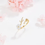 Estela - Ring mit weißen Blumen